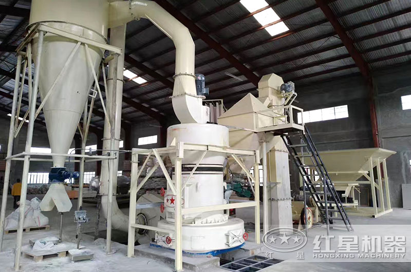 磨粉機現場 磨粉機現場