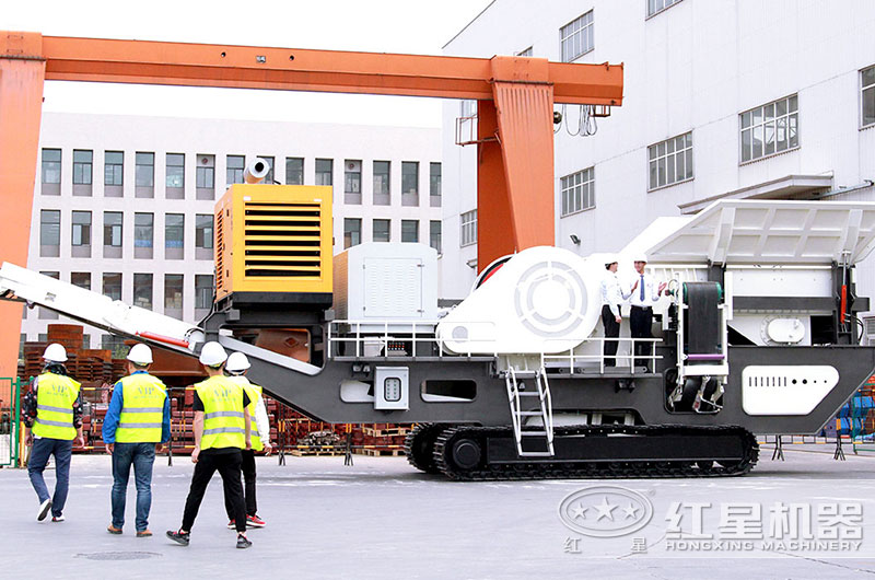 用戶來廠考察，有業務經理現場報價